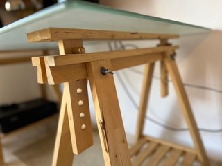 Scrivania Ikea Lagkapten in legno e vetro
