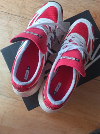 Zapatillas Adidas Adizero Talla 41.5 Rojas y Blanc
