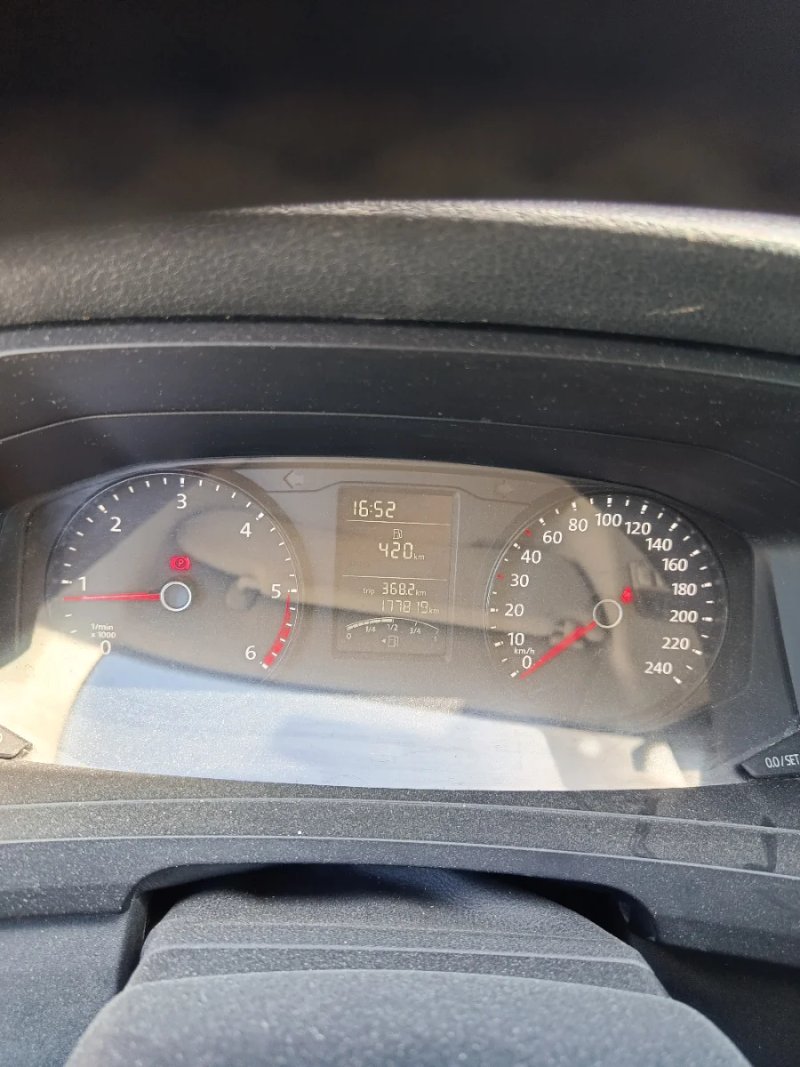 Volkswagen Transporter 2015, foto 10