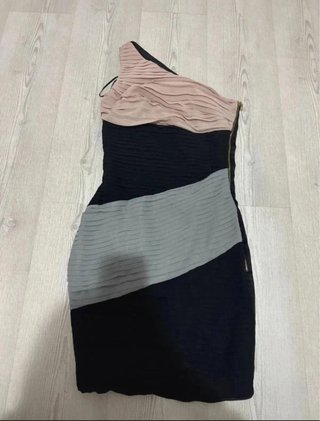 Vestido asimétrico negro y gris Talla XS