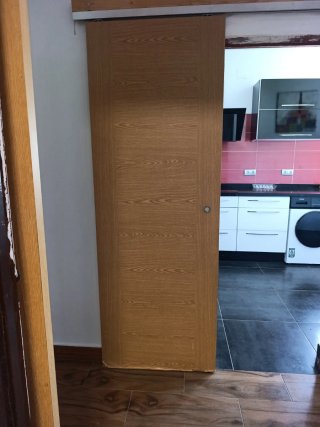 Puerta corredera de madera medida 72 ancho x 202