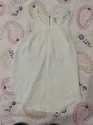 Lote 2 Blusas Stradivarius y Shana Talla S/M