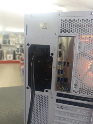PC Gaming RTX 4070 + R7 Huracán