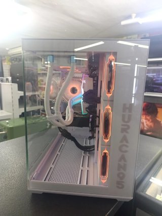 PC Gaming RTX 4070 + R7 Huracán