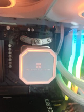 PC Gaming RTX 4070 + R7 Huracán