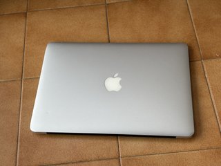 Macbook Air A1369 13 Pulgadas de 2011 --- LEED