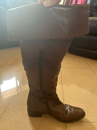 Botas altas piel marrón Talla 38