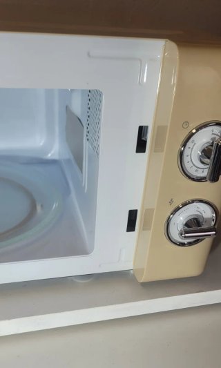 Microondas Cecotec Retro Beige