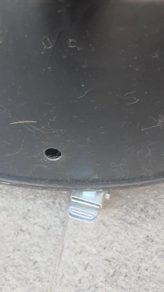 Bidón con ruedas para hornillo de gas con bombona