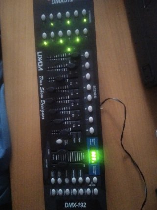 CONSOLA LUZ LIXADA