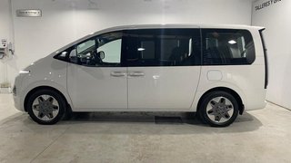 Hyundai Staria 2025