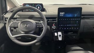Hyundai Staria 2025