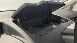 Hyundai Staria 2025