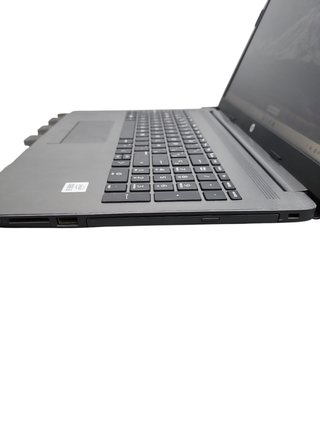 Portatile HP 250 G7 i5 10ª Gen 8GB RAM 256GB SSD