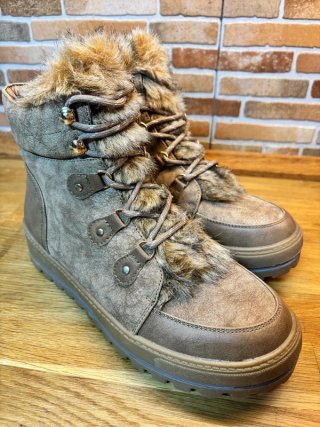 Bota con pelo - Color Taupe - T39 - A ESTRENAR