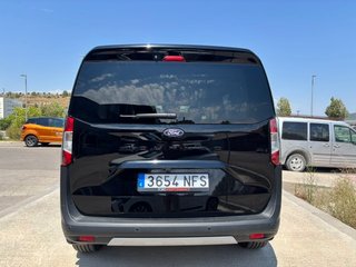 Ford Tourneo Courier 2025