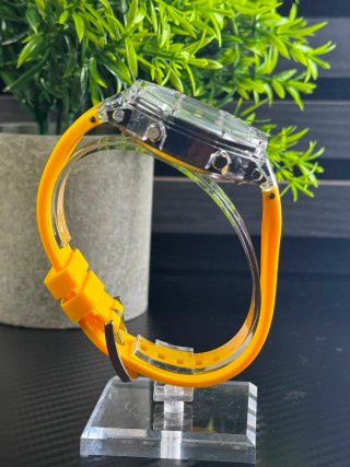 Reloj G-Shock Transparente Amarillo