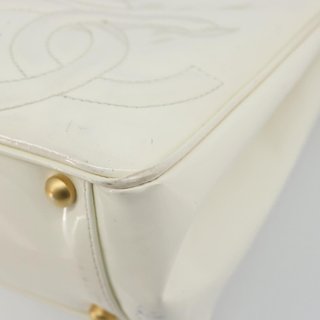 CHANEL Triple Coco Hand Bag Patent leather White