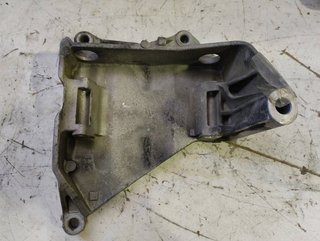 SOPORTE ALTERNADOR VOLKSWAGEN TOUAREG (7L6) 070903143C 399743