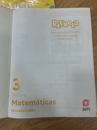 LIBRO MATEMÁTICAS REVUELA 3 PRIMARIA