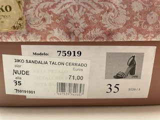 Sandalias Giko Beige y Plata Talla 35