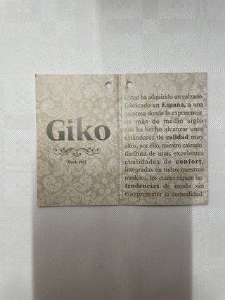 Sandalias Giko Beige y Plata Talla 35