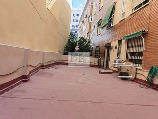 Piso en venta en Carlos Haya en Málaga