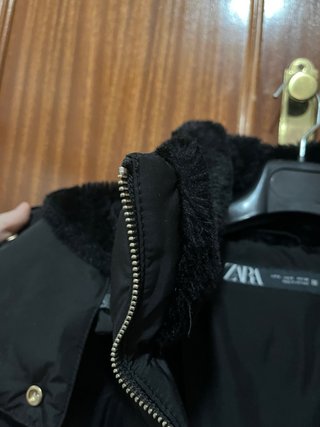 Abrigo Zara Negro Repelente al Agua