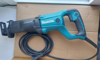 Makita Sierra Sable Recíproca Eléctrica