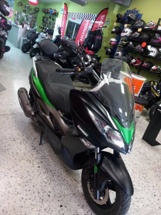Kawasaki J300 ABS