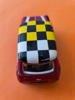 Scalextric Mini Cooper Rojo Checker