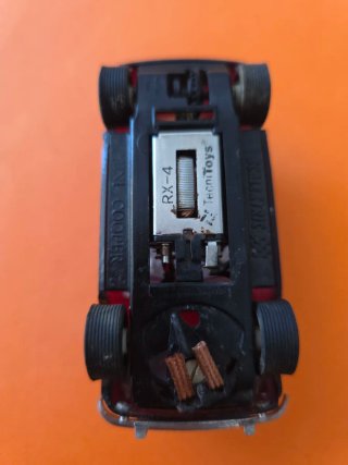 Scalextric Mini Cooper Rojo Checker
