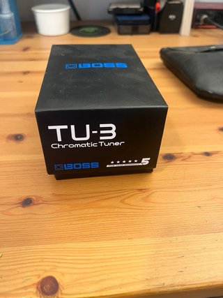 PEDAL AFINADOR BOSS TU-3 Chromatic Tuner Pedal