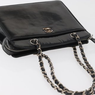 CHANEL Matelasse Chain Hand Bag Patent leather