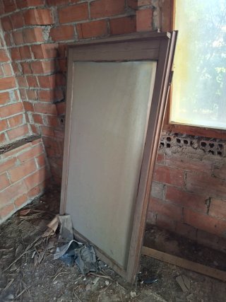 Puertas y ventanas de madera