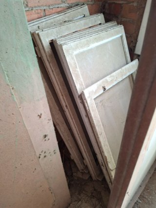 Puertas y ventanas de madera