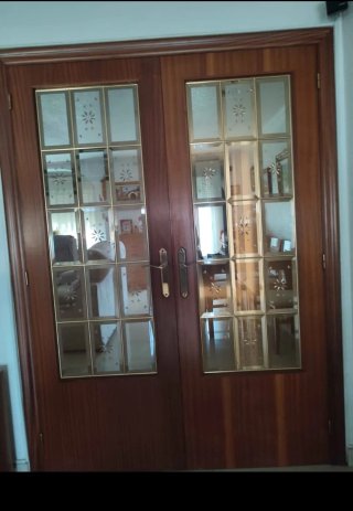 Puerta de madera