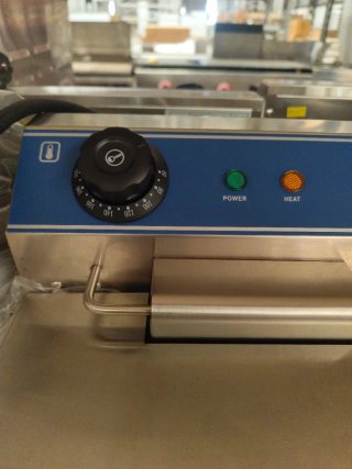 FREIDORA UN SENO 5 KW 10 L 220V MIRA MI PERFIL