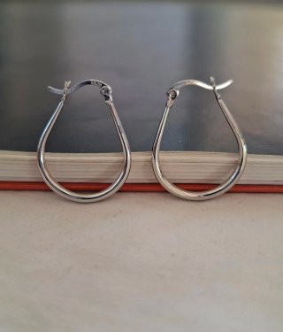 Pendientes Aro ovalado de Plata de Ley. 2,60 con.