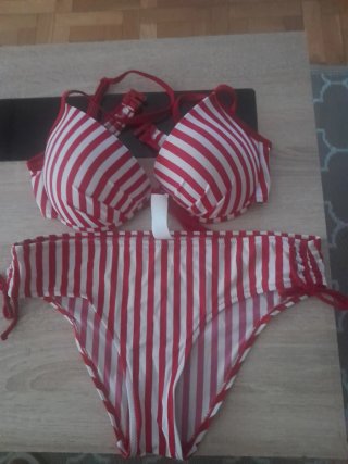 Bikini Rayas Rojas y Blancas