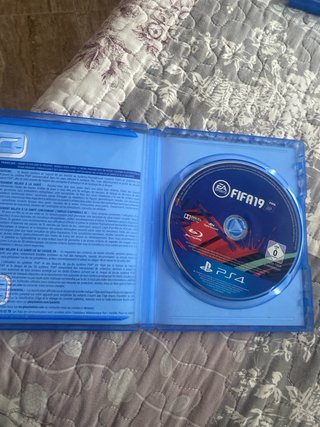 FIFA 19 PS4 (PlayStation 4)