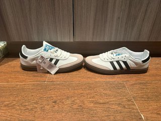 Zapatillas Adidas Samba Beige/Blanco Talla 41