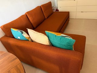 Sofá cama naranja Ikea