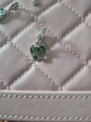 Pack 6 charms pulsera plata y azul