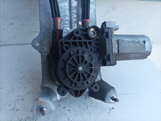 ELEVALUNAS DELANTERO DERECHO CITROEN XSARA PICASSO 0130821900 1064468