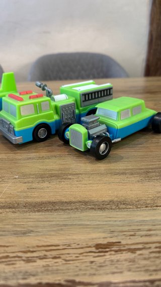 Popular Playthings coches magnéticos par construir
