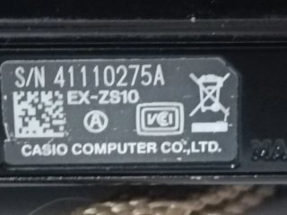 Casio EXILIM exzs10  14.1 MP Fotocamera Digitale