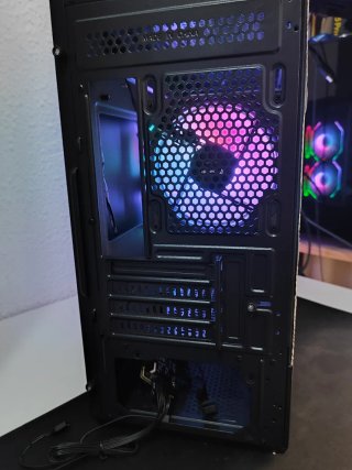 Caja PC Tempest Lumina
