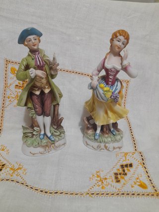 Coppia statuine Capodimonte