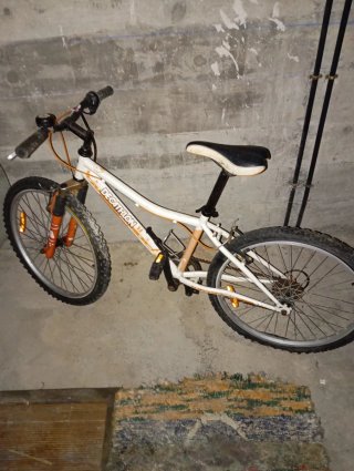 Bicicleta Montaña Decathlon Blanca